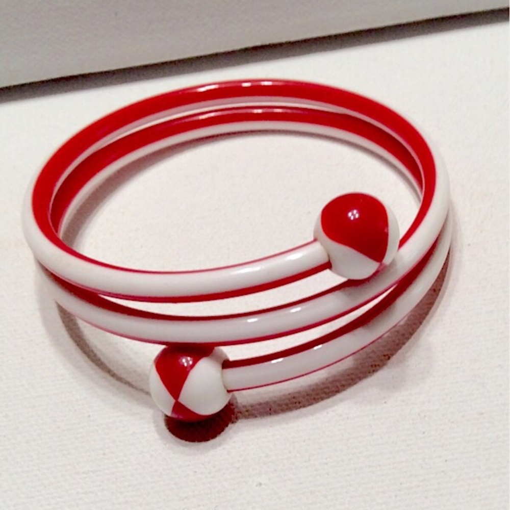 Vintage Beach Ball Pinstripe Plastic Coil Bracelet